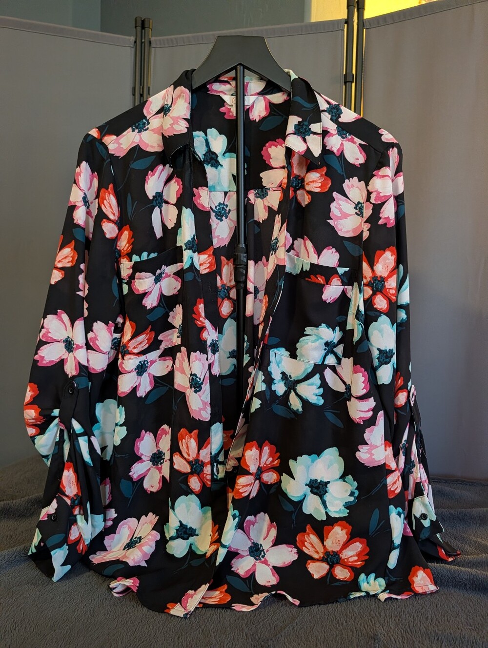 Candie's Black Floral Button Up Blouse Xl
